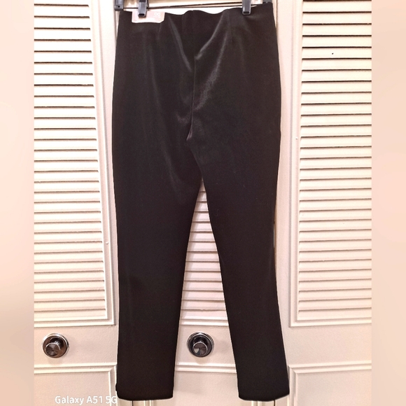 Chico's Juliet So Slimming Black Velvet Ankle Pant Size 2 - Picture 10 of 11